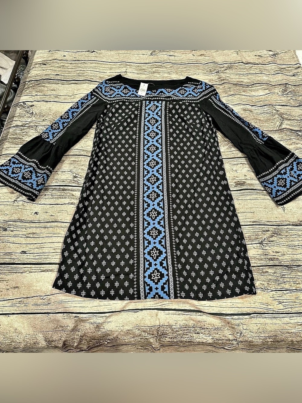 NWT LOFT Knee Length Dress in Black & Blue Size Medium Bell Sleeves